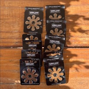 New 10 packs of Kirkland hearing aid batteries 312.
Total of 80 batteries.